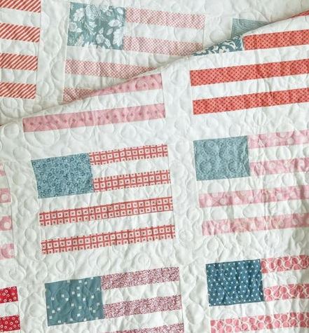 Stars & Stripes Beachy Quilt Kit